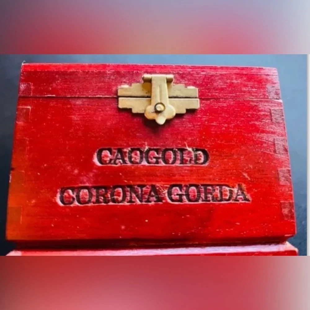 VINTAGE - CAO Gold Corona Gorda Handmade Wood Cigar Box - Holds 20 Cigars